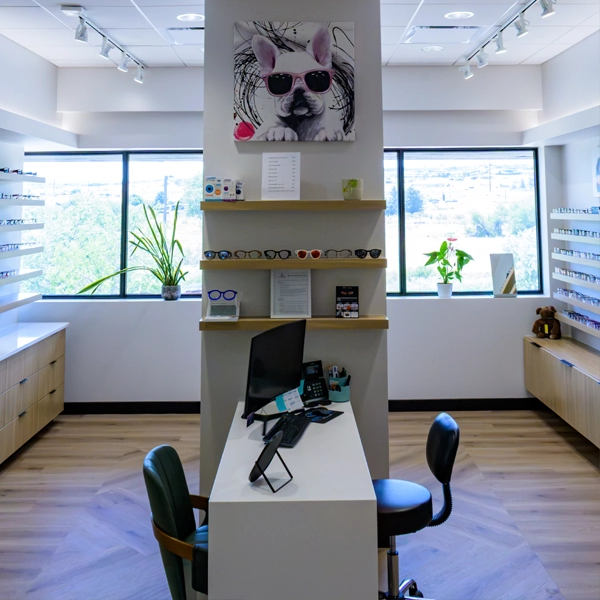 A pediatric eyeglasses consultation station